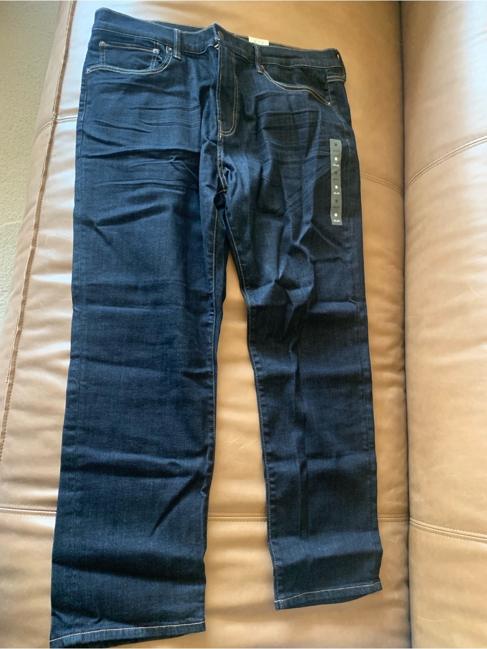 Lucky Brand Men's Dark Indigo Straight Jeans